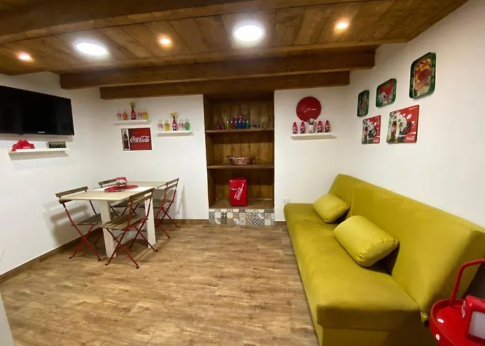 Vat' Coke House * نابولي