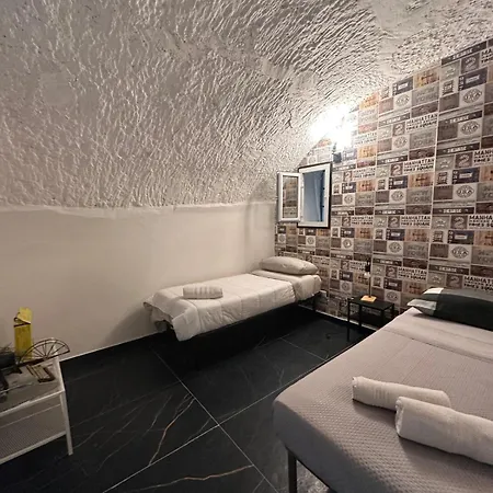 Vat' Coke House *